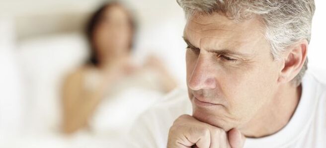 L'uomo ha pensato alle ragioni della diminuzione della potenza